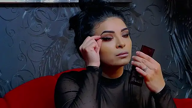 DevashaQueenX online show from 06/19/26, 07:56