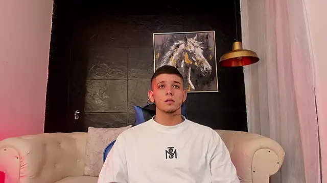 Snapshot of Mathewboy1 chatting on 09/23/25, 11:24 Mathewboy1 online show from 09/23/25, 11:24