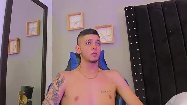 Snapshot of Mathewboy1 chatting on 12/03/25, 07:12 Mathewboy1 online show from 12/03/25, 07:12