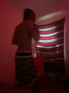 Snapshot of Taydagr8 chatting on 12/03/25, 06:17 Taydagr8 online show from 12/03/25, 06:17