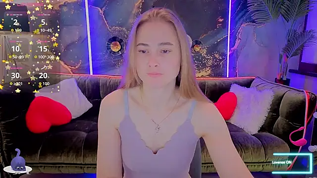 Sun Kitty  online show from 09/23/25, 06:38