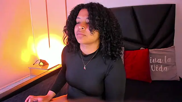 Dakota Mars online show from 11/27/25, 08:55