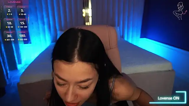 Snapshot of FataleNellie chatting on 09/29/25, 08:24 FataleNellie online show from 09/29/25, 08:24