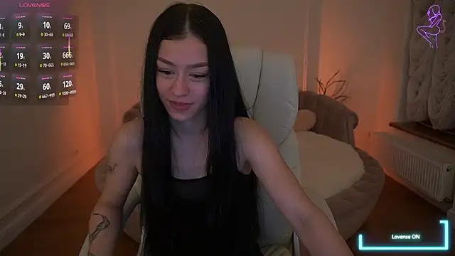 FataleNellie online show from 05/20/26, 08:59