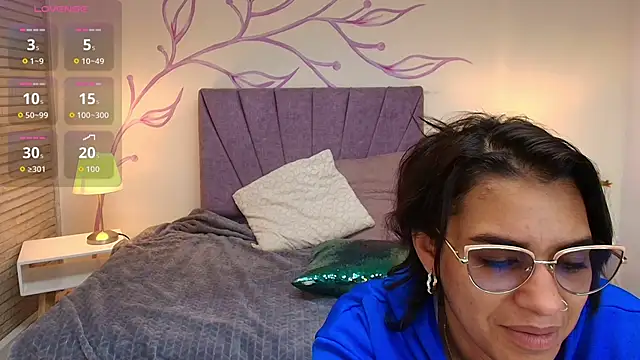 Snapshot of Lia_Blake_ chatting on 09/29/25, 12:10 Lia Blake online show from 09/29/25, 12:10