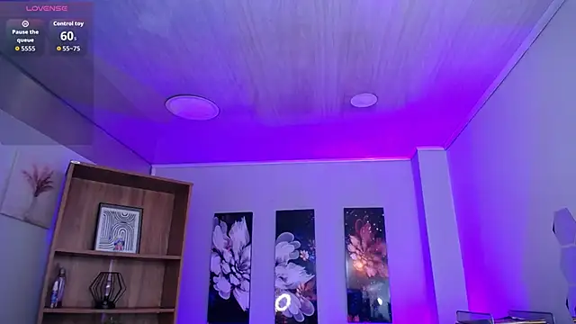 Snapshot of roseefancy chatting on 10/14/25, 11:33 roseefancy online show from 10/14/25, 11:33