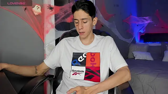 Jhon snow22 online show from 10/17/25, 01:03