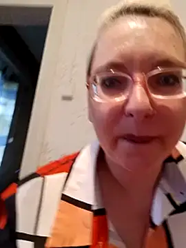 VikaKing online show from 05/11/26, 05:43