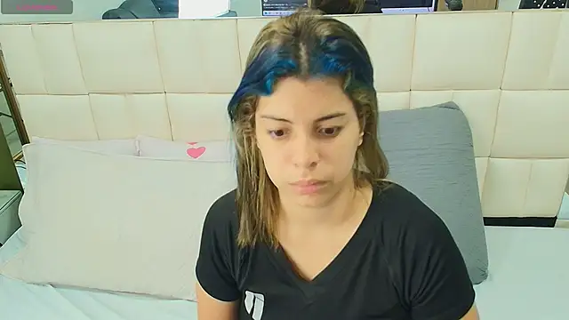 Snapshot of gisell_gomez chatting on 09/10/25, 11:54 gisell gomez online show from 09/10/25, 11:54