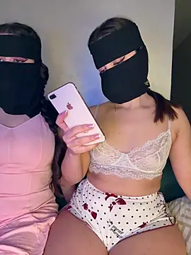 Snapshot of Elina-Marina chatting on 10/01/25, 10:43 Elina-Marina online show from 10/01/25, 10:43