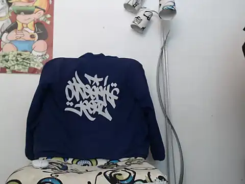 Thomasjons  online show from 10/02/25, 04:14