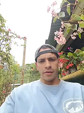 Thomasjons  online show from 05/19/26, 04:24