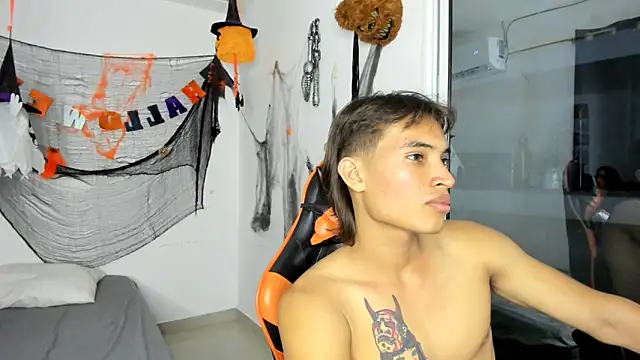 kenshi roa online show from 11/08/25, 02:56