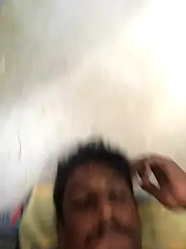 Snapshot of Bullboy8in chatting on 10/06/25, 09:29 Bullboy8in online show from 10/06/25, 09:29