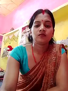 Snapshot of Hot_bbbb chatting on 06/13/26, 03:48 Hot bbbb online show from 06/13/26, 03:48