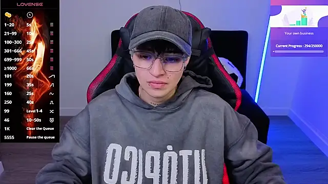 Snapshot of imlaiaaa chatting on 11/10/25, 01:37 imlaiaaa online show from 11/10/25, 01:37