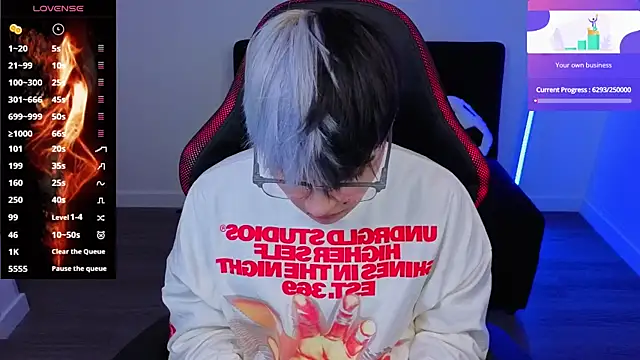 Snapshot of imlaiaaa chatting on 11/18/25, 01:11 imlaiaaa online show from 11/18/25, 01:11