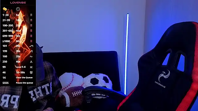 Snapshot of imlaiaaa chatting on 11/22/25, 01:26 imlaiaaa online show from 11/22/25, 01:26