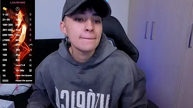 Snapshot of imlaiaaa chatting on 12/05/25, 12:52 imlaiaaa online show from 12/05/25, 12:52