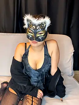 Snapshot of NTR_COUPLE chatting on 12/05/25, 12:14 NTR COUPLE online show from 12/05/25, 12:14