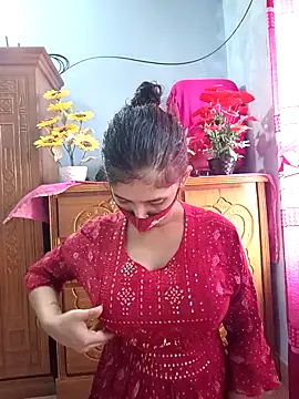 Snapshot of Cute_Faria chatting on 09/18/25, 09:33 Cute Faria online show from 09/18/25, 09:33