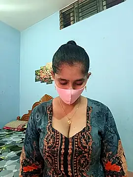 Snapshot of Cute_Faria chatting on 11/22/25, 03:05 Cute Faria online show from 11/22/25, 03:05