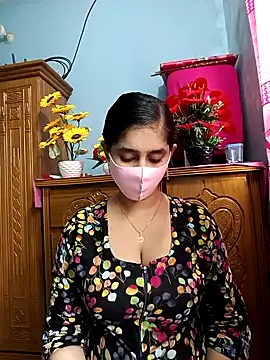 Snapshot of Cute_Faria chatting on 11/23/25, 08:58 Cute Faria online show from 11/23/25, 08:58