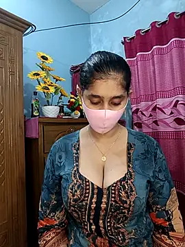 Snapshot of Cute_Faria chatting on 11/25/25, 05:02 Cute Faria online show from 11/25/25, 05:02