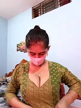 Snapshot of Cute_Faria chatting on 11/30/25, 02:26 Cute Faria online show from 11/30/25, 02:26