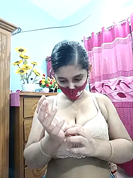 Snapshot of Cute_Faria chatting on 11/30/25, 02:54 Cute Faria online show from 11/30/25, 02:54