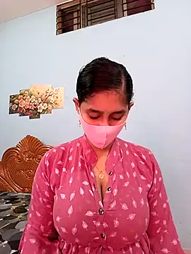 Snapshot of Cute_Faria chatting on 12/18/25, 03:45 Cute Faria online show from 12/18/25, 03:45