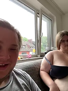 CurvyPaar2 online show from 05/11/26, 04:04