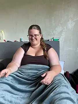 CurvyPaar2 online show from 07/21/26, 02:08