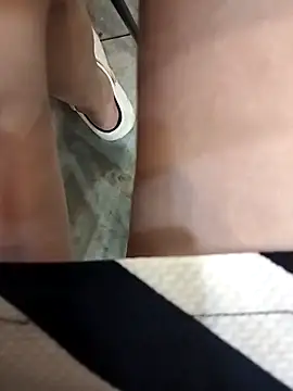 Snapshot of Jessical--Li chatting on 09/28/25, 02:44 Jessical--Li online show from 09/28/25, 02:44