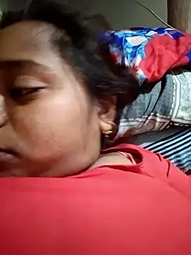 Hot crety online show from 11/18/25, 01:00