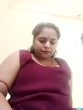 Hot crety online show from 07/15/26, 03:56