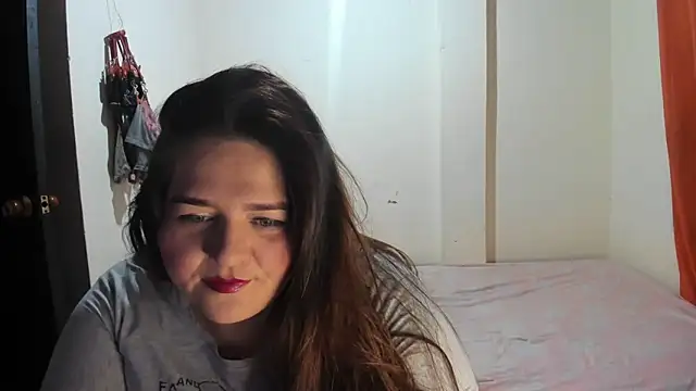 Snapshot of Daphne_girlsex chatting on 09/28/25, 12:27 Daphne girlsex online show from 09/28/25, 12:27