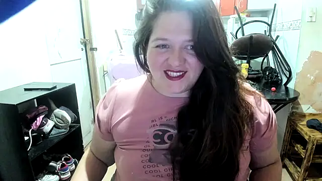 Snapshot of Daphne_girlsex chatting on 02/22/26, 03:40 Daphne girlsex online show from 02/22/26, 03:40