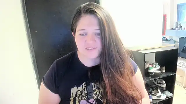 Snapshot of Daphne_girlsex chatting on 03/11/26, 03:07 Daphne girlsex online show from 03/11/26, 03:07