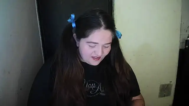 Snapshot of Daphne_girlsex chatting on 03/13/26, 03:24 Daphne girlsex online show from 03/13/26, 03:24