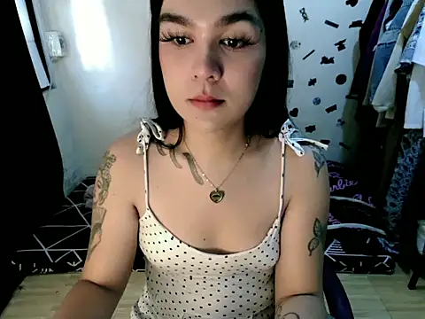 Moiraine Sedai online show from 10/14/25, 11:38