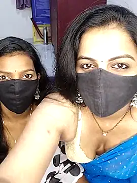 Snapshot of sneha_bebo chatting on 11/25/25, 12:27 sneha bebo online show from 11/25/25, 12:27