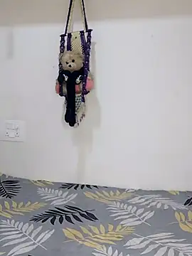 Snapshot of sneha_bebo chatting on 12/15/25, 02:10 sneha bebo online show from 12/15/25, 02:10