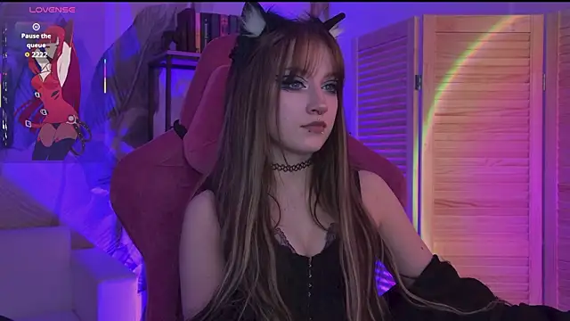 LiliLuna online show from 03/27/26, 06:29