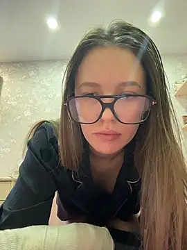 ElliRose online show from 11/29/25, 07:44