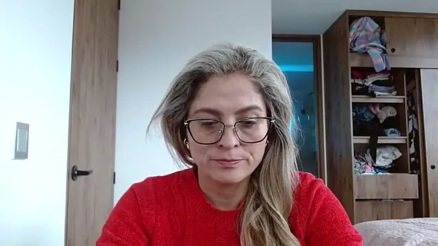 linda-mature43 online show from 09/15/25, 06:52