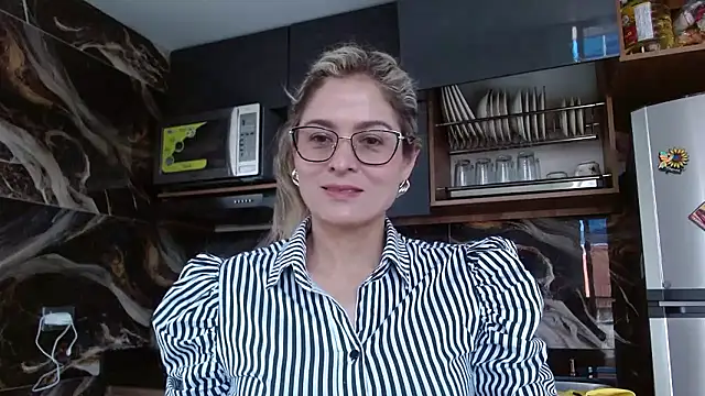 linda-mature43 online show from 10/02/25, 03:30