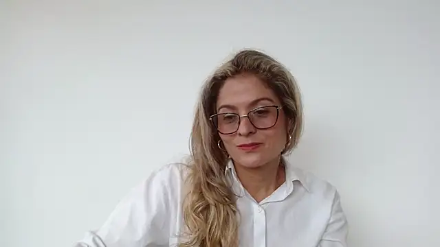 linda-mature43 online show from 10/03/25, 04:37