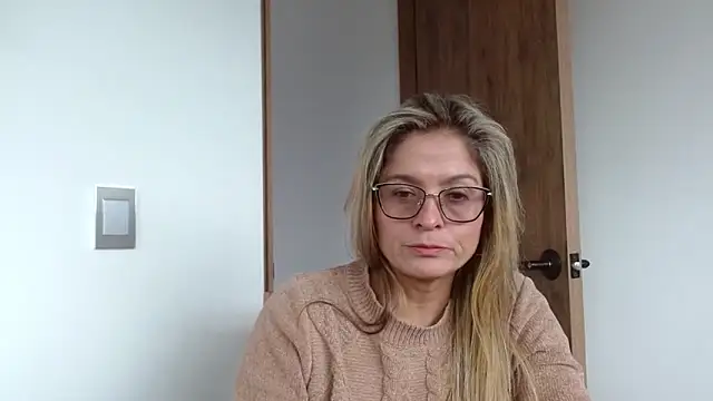 linda-mature43 online show from 10/21/25, 05:57