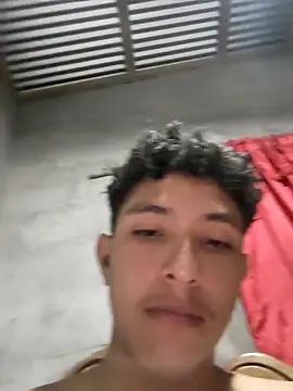 Snapshot of MattBroddy chatting on 11/12/25, 01:39 MattBroddy online show from 11/12/25, 01:39